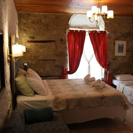 Imerek Stone House Pensión