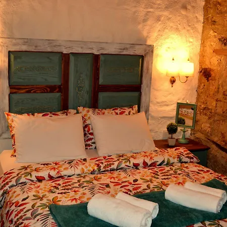 Imerek Stone House Pensión Alaçatı