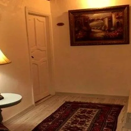 Imerek Stone House אלאקאטי