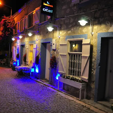 Imerek Stone House Pensión Alaçatı