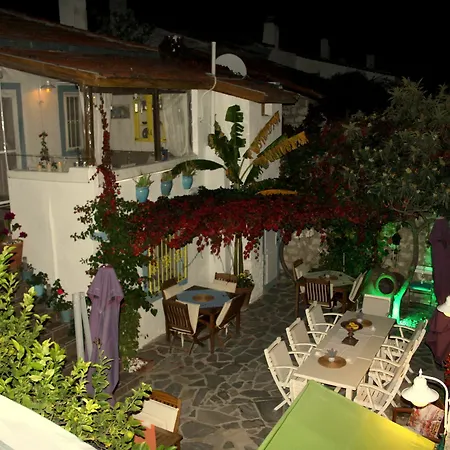 Imerek Stone House בית הארחה