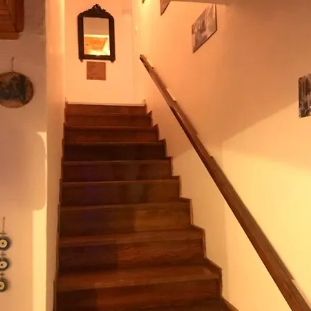 ゲストハウス Imerek Stone House アラカティ