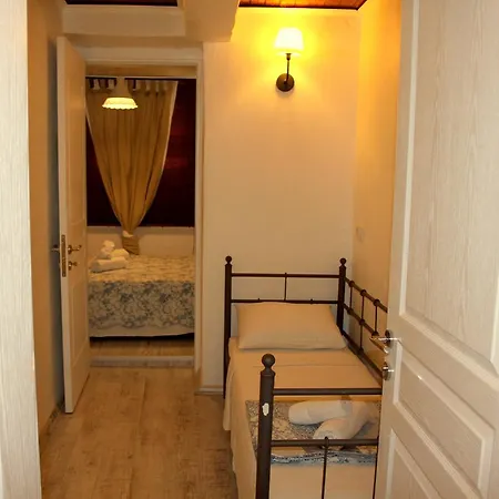 Imerek Stone House 알라카티