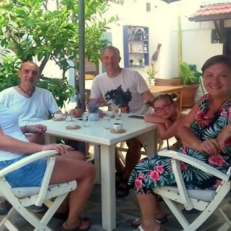 게스트하우스 Imerek Stone House 알라카티